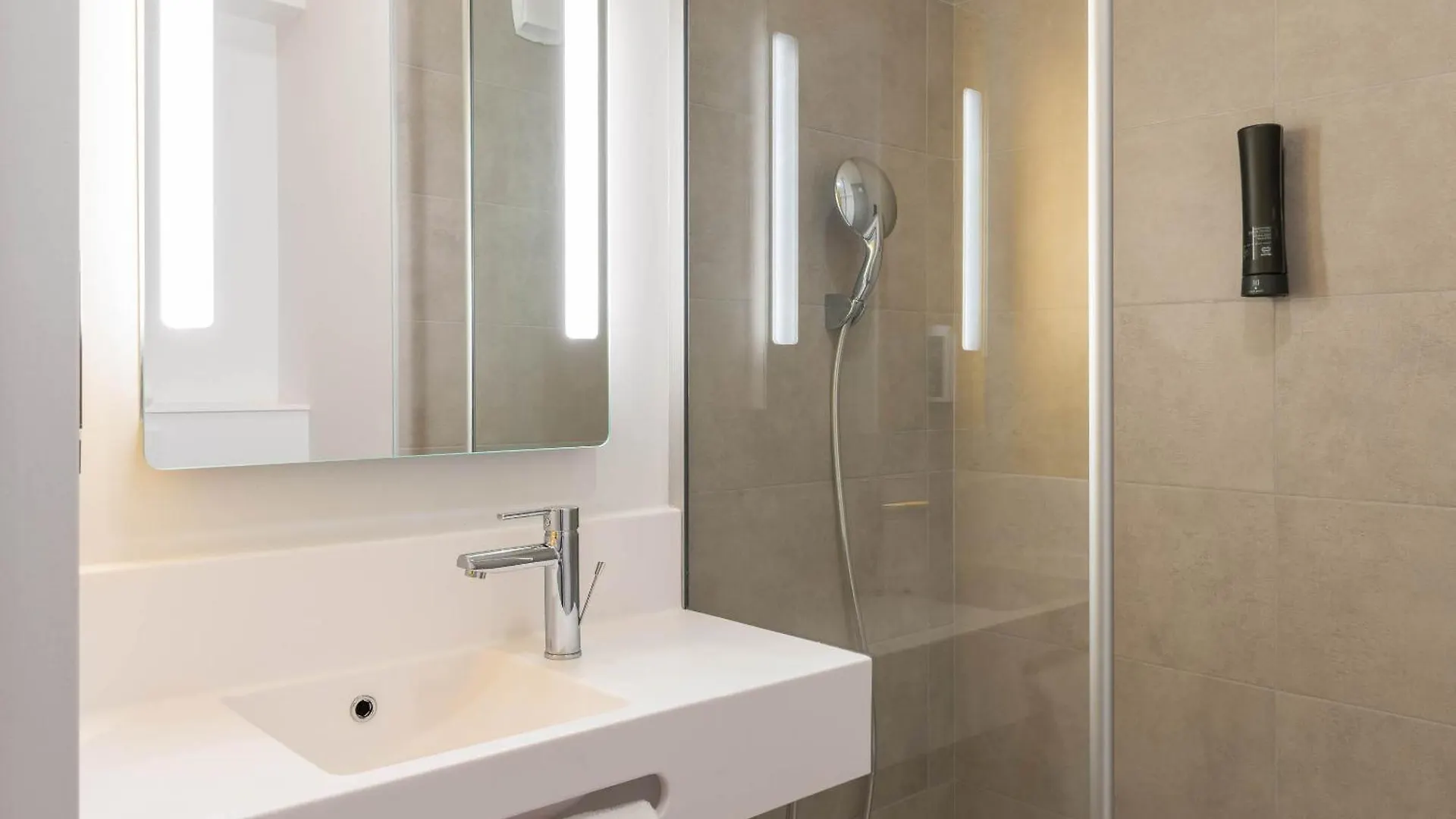 B&B Hotel Villefranche-Sur-Saone Sud